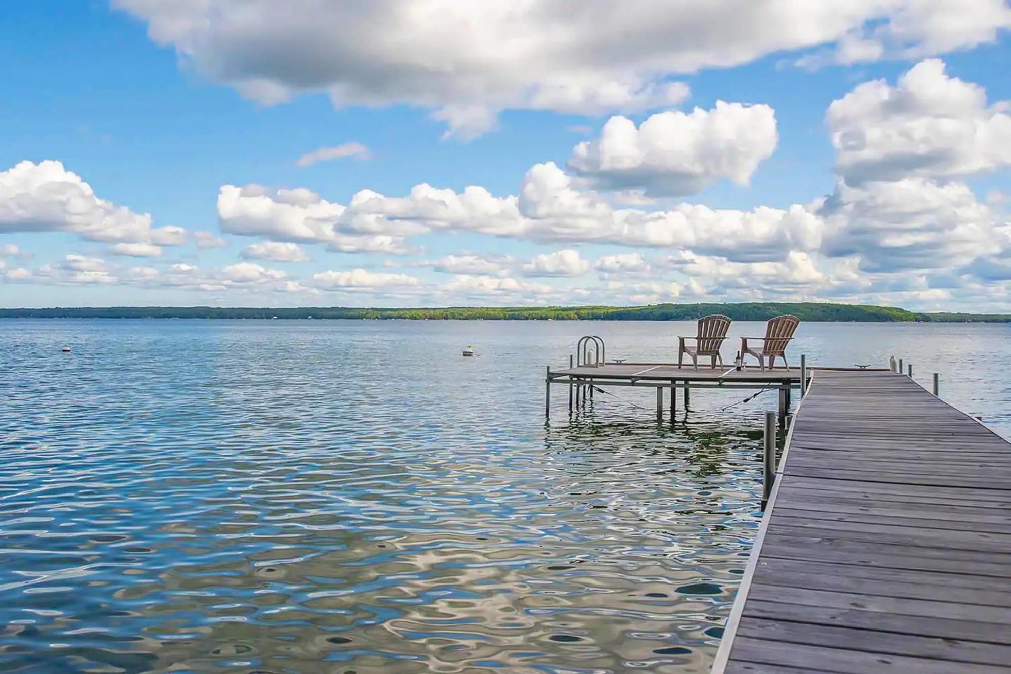 Smith Family Cottages- Lake House อินเดียนริเวอร์ ภายนอก รูปภาพ